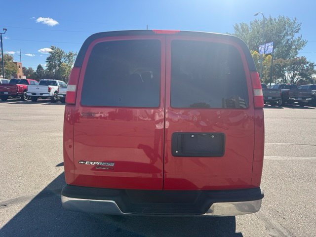 Used 2014 Chevrolet Express 1500 LT w/ LT Preferred Equipment Group AWD/4WD image 9