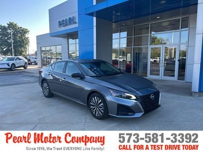 Used 2025 Nissan Altima 2.5 SV