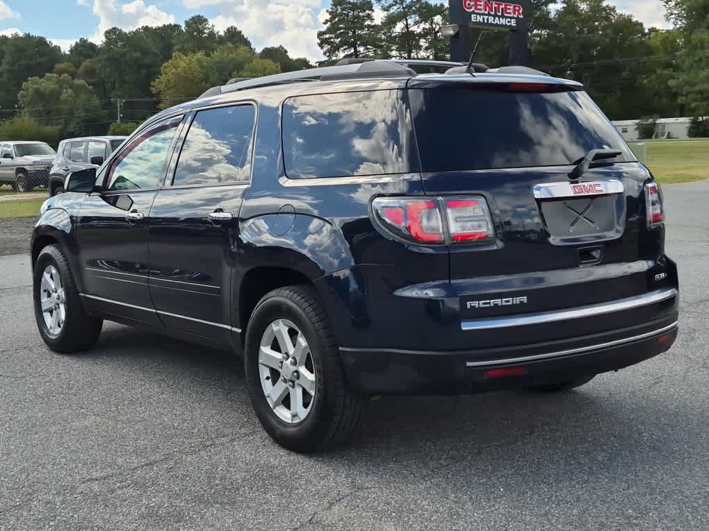 Used 2016 GMC Acadia SLE AWD/4WD image 4