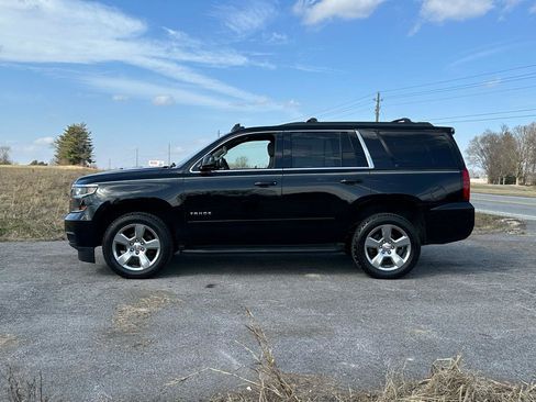 Used 2017 Chevrolet Tahoe LS w/ All-Season Package image 4