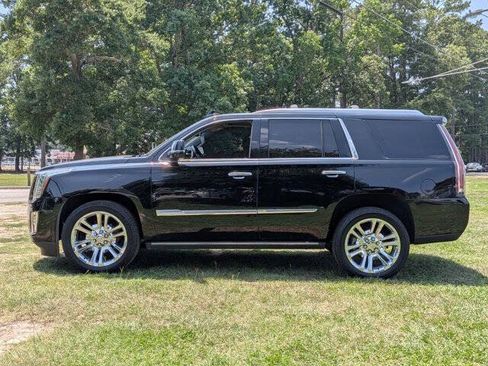 Used 2016 Cadillac Escalade Premium AWD/4WD image 6