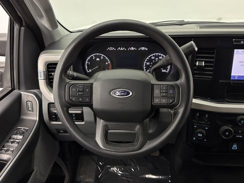 Used 2023 Ford F250 XLT w/ Snow Plow Prep Package image 25