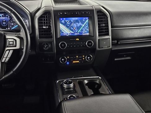 Used 2020 Ford Expedition Max XLT w/ Equipment Group 202A AWD/4WD image 8