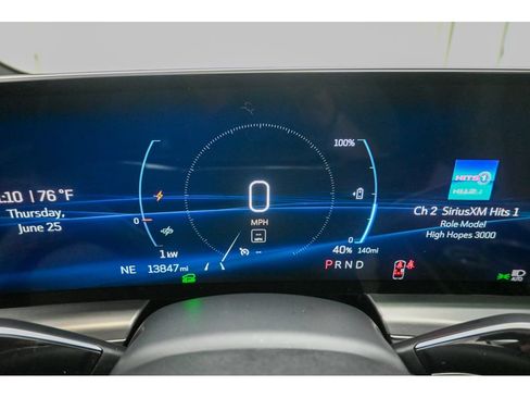 Certified 2024 Cadillac Lyriq Luxury AWD/4WD image 39