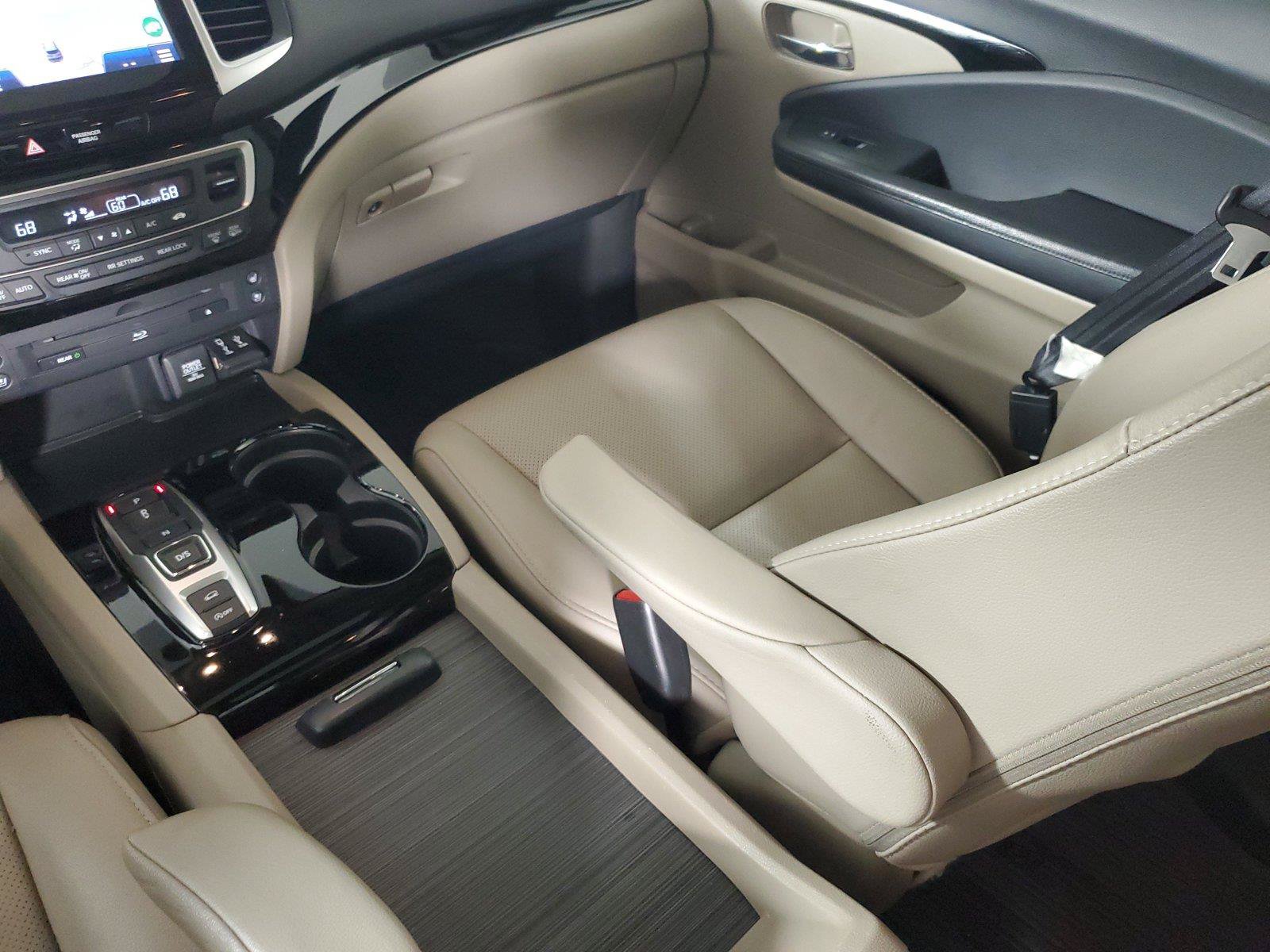 Used 2017 Honda Pilot Elite image 17
