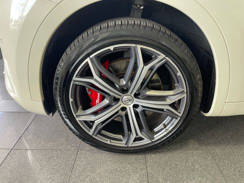 Used 2022 Maserati Levante Modena AWD/4WD image 20