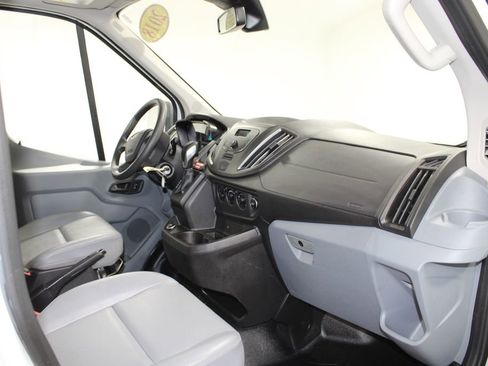 Used 2018 Ford Transit 350 XL image 27