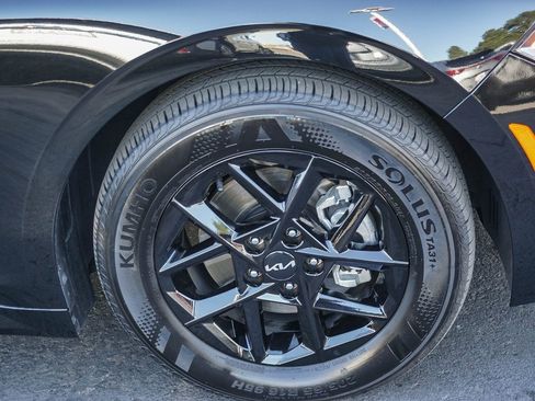 Used 2025 Kia K5 LXS image 9