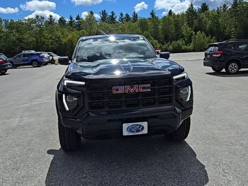 New 2026 GMC Canyon Elevation image 39