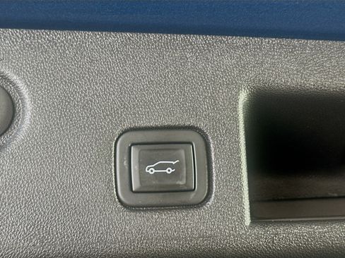 Used 2024 Chevrolet Equinox LT AWD/4WD image 28