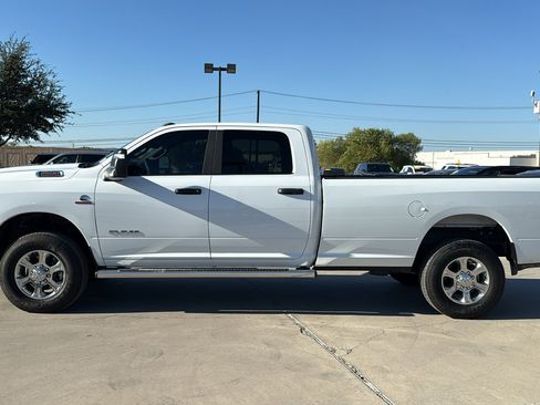 Used 2025 RAM 2500 Lone Star image 2