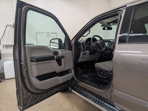 Used 2018 Ford F150 XLT w/ Equipment Group 301A Mid AWD/4WD image 6