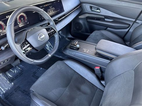 Used 2024 Nissan Ariya EVOLVE+ image 9