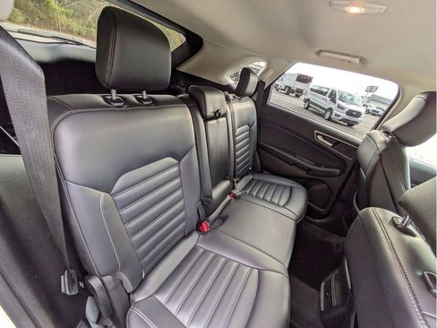 Certified 2024 Ford Edge SEL image 27