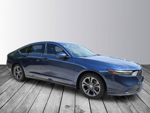 Certified 2023 Honda Accord EX image 7
