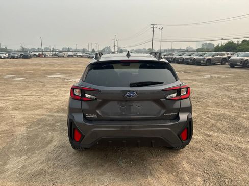 Used 2024 Subaru Crosstrek 2.0i Premium AWD/4WD image 8