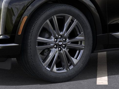 New 2025 Cadillac Optiq Sport 2 image 35