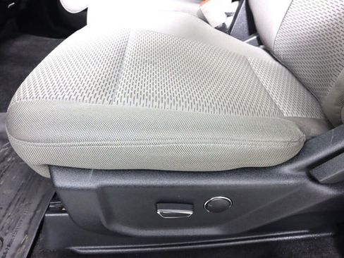 Used 2018 Ford F150 XLT w/ Equipment Group 301A Mid image 33