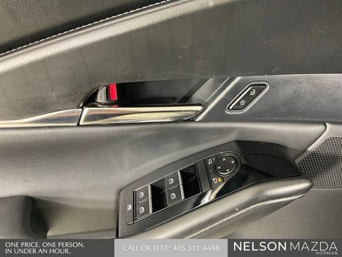 Certified 2025 MAZDA CX-30 AWD 2.5 S w/ Preferred Package image 17