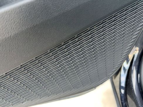 Used 2024 Volkswagen Atlas SE image 23