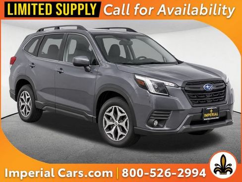 Used 2024 Subaru Forester Premium AWD/4WD image 1