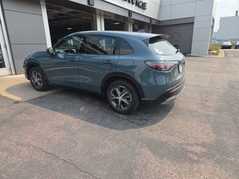 Used 2025 Honda HR-V EX-L image 11