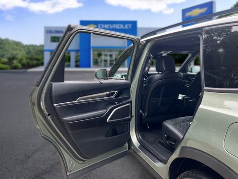 Used 2023 Kia Telluride EX X-Line AWD/4WD image 29