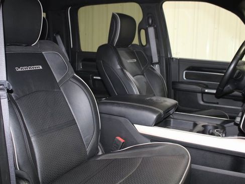 Used 2019 RAM 2500 Laramie image 22