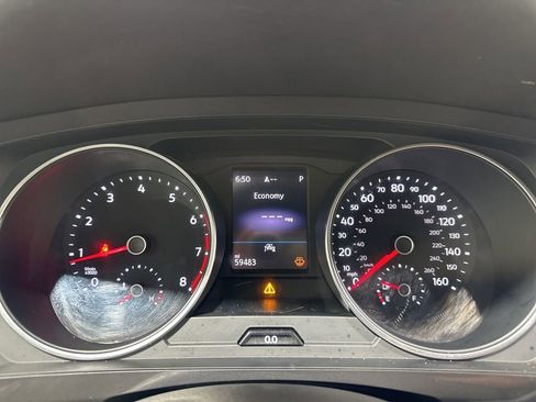 Used 2021 Volkswagen Tiguan SE R-Line image 23