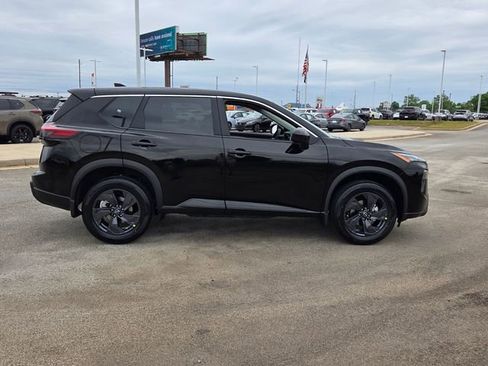 New 2026 Nissan Rogue SV FWD image 14