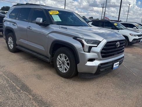 Used 2025 Toyota Sequoia SR5 w/ SR5 Premium Package RWD image 2