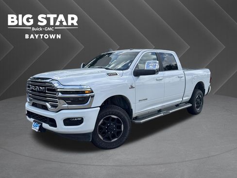 Used 2025 RAM 2500 Laramie AWD/4WD image 1