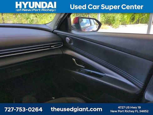 Certified 2023 Hyundai Elantra SEL w/ Convenience Package FWD image 16