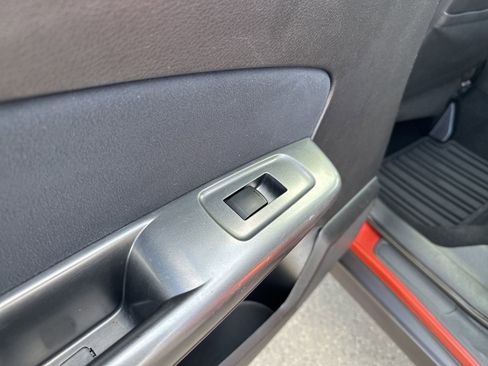 Used 2011 Subaru Forester 2.5X Limited image 22