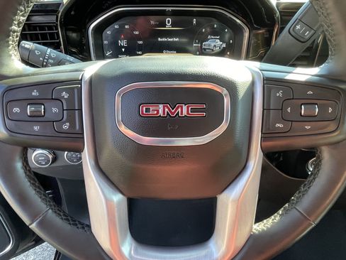 Used 2024 GMC Sierra 1500 Elevation AWD/4WD image 19