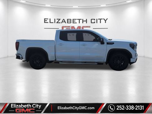 Used 2025 GMC Sierra 1500 Elevation w/ Preferred Package AWD/4WD image 5