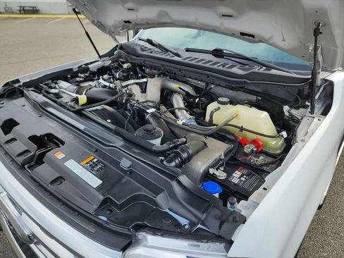 Used 2023 Ford F350 Lariat AWD/4WD image 16