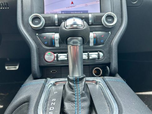 Used 2022 Ford Mustang GT Premium w/ Equipment Group 401A RWD image 18