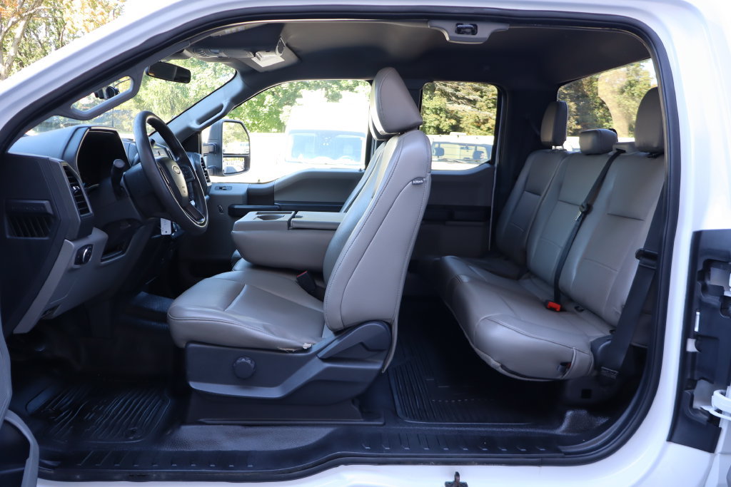 Used 2022 Ford F350 XL w/ STX Appearance Package AWD/4WD image 8