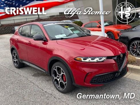 New 2024 Alfa Romeo Tonale Veloce image 1