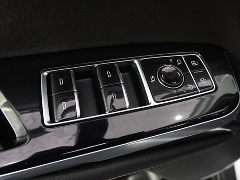 Used 2025 Cadillac Escalade Premium Luxury w/ Touring Package AWD/4WD image 24