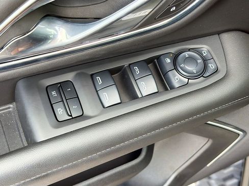 Used 2024 Chevrolet Tahoe Z71 w/ Z71 Off-Road Package image 28