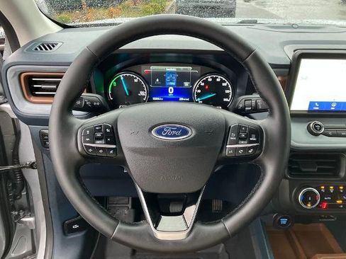 Certified 2024 Ford Maverick Lariat image 20