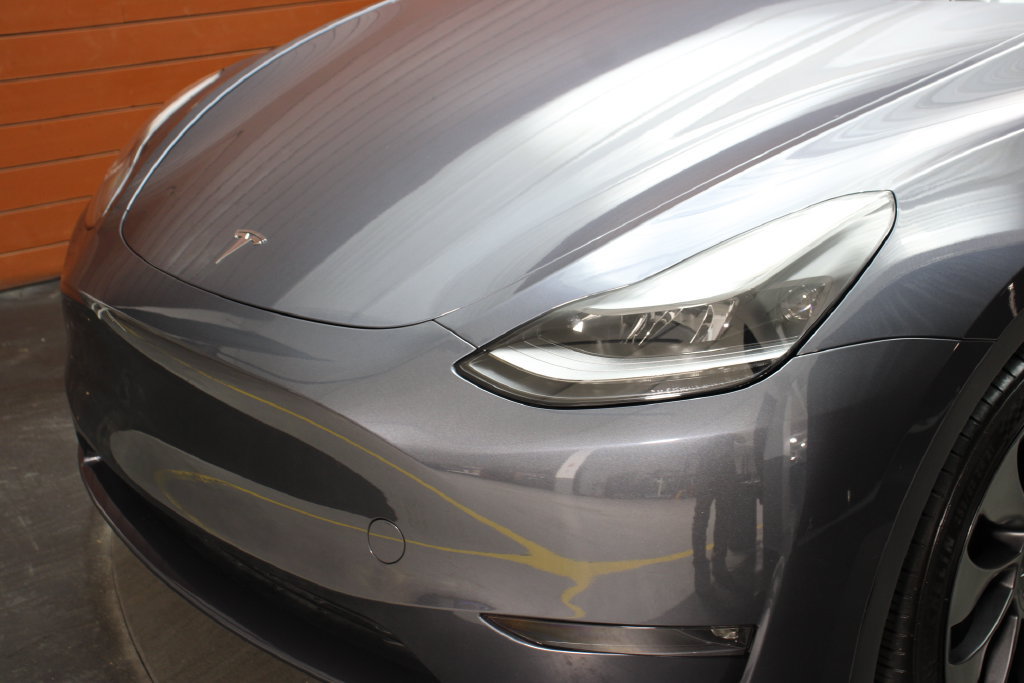 Used 2023 Tesla Model Y Performance AWD/4WD image 28