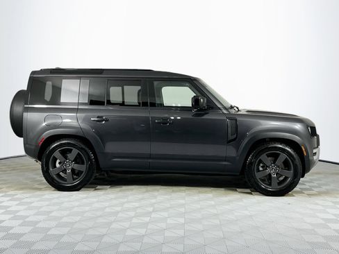 Certified 2025 Land Rover Defender 110 S AWD/4WD image 4