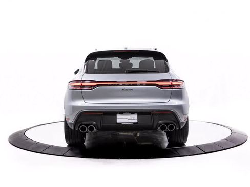 Certified 2026 Porsche Macan AWD/4WD image 6