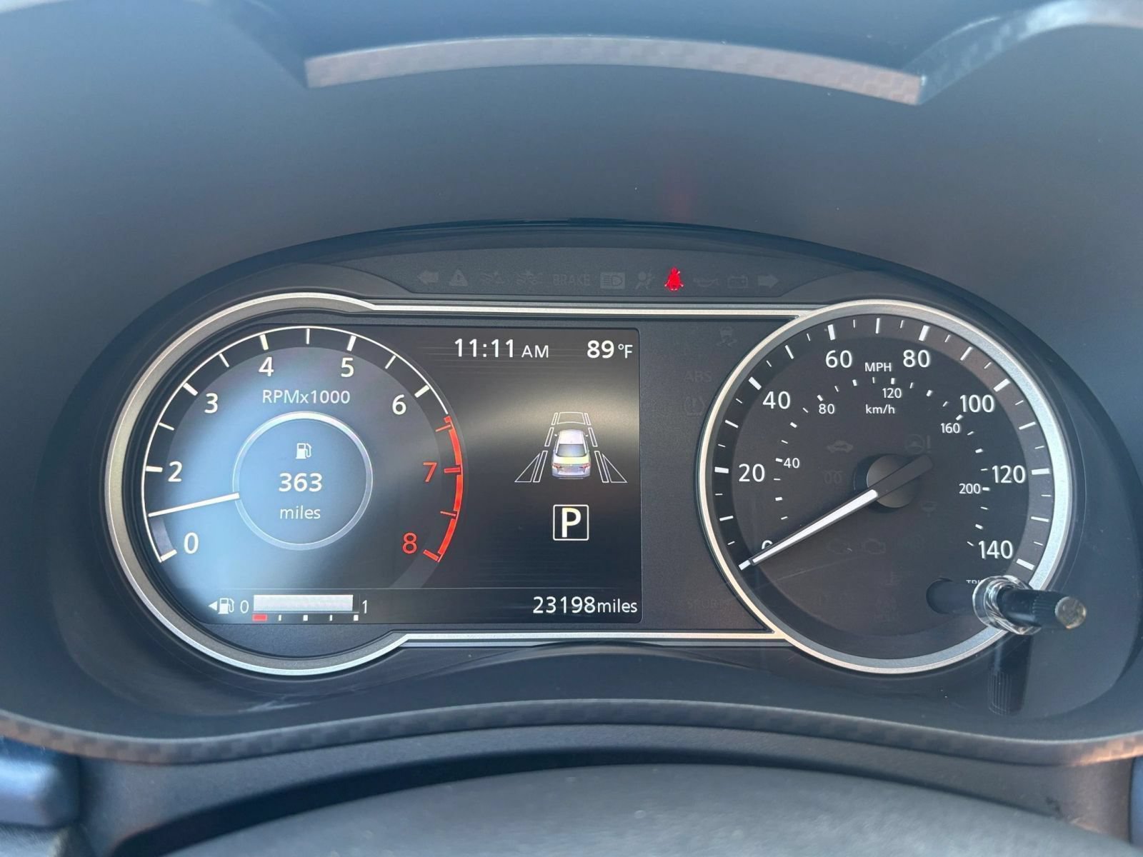 Used 2025 Nissan Versa SV FWD image 41