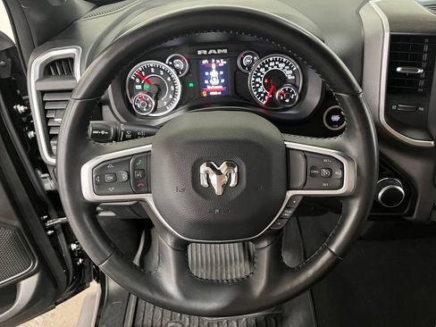 Used 2023 RAM 1500 Big Horn AWD/4WD image 18