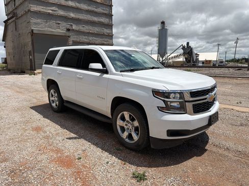 Used 2017 Chevrolet Tahoe LT AWD/4WD image 2