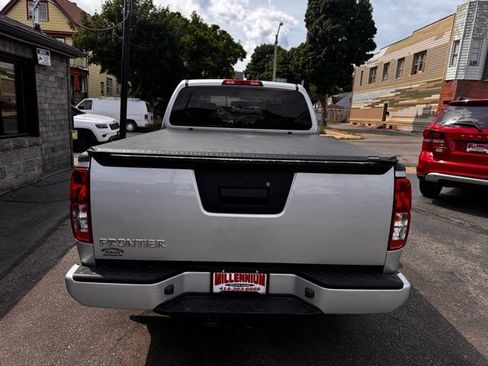 Used 2017 Nissan Frontier S RWD image 5